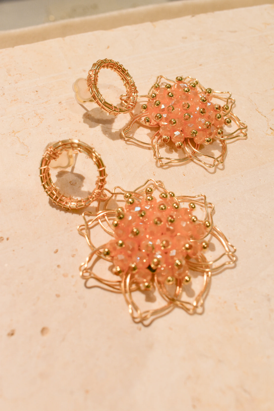 ARETES LATIDO